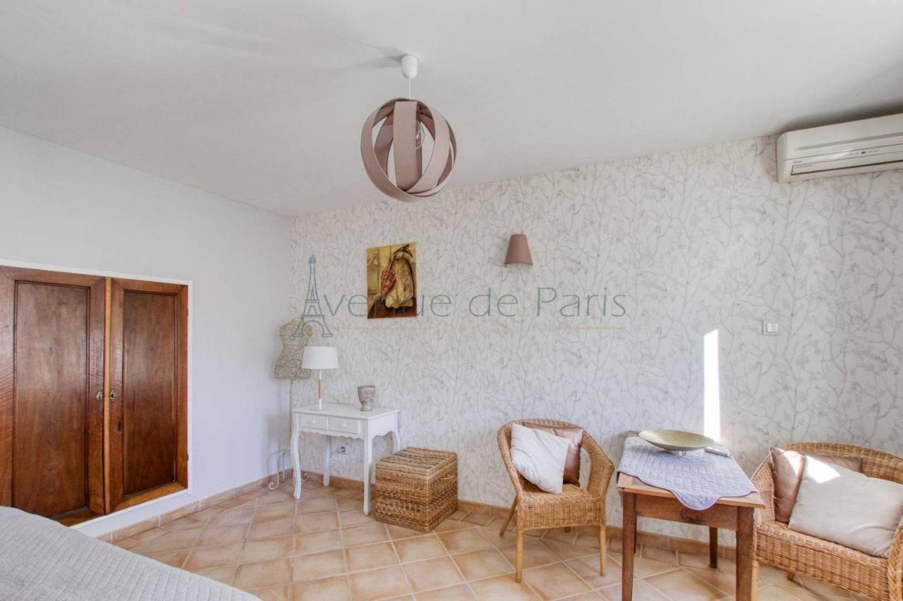 Violès Le Mogador Chateau Du Martinet מראה חיצוני תמונה