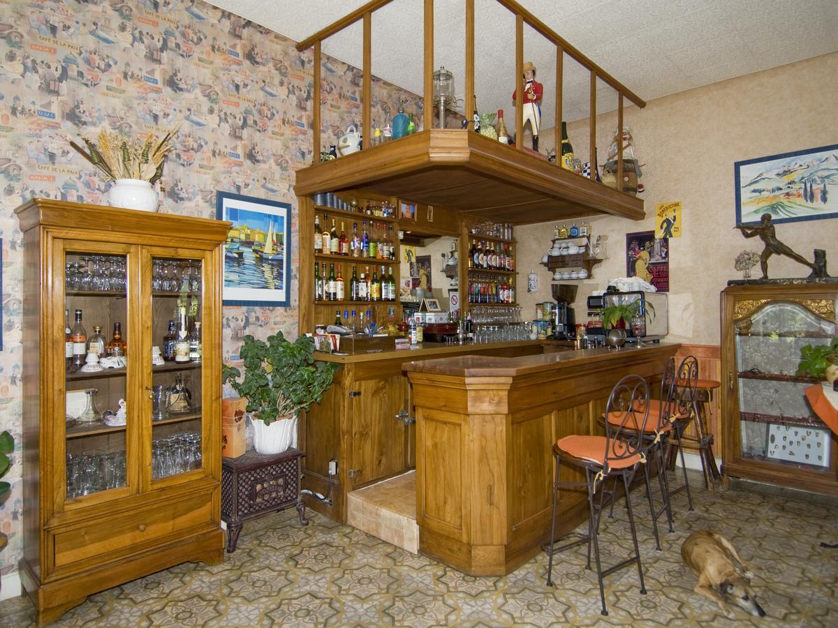 Violès Le Mogador Chateau Du Martinet מראה חיצוני תמונה
